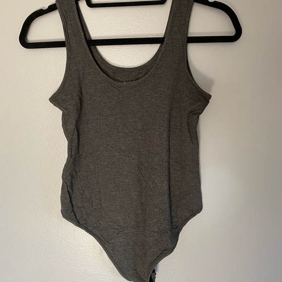 Miakoda bodysuit - Picture 2 of 4